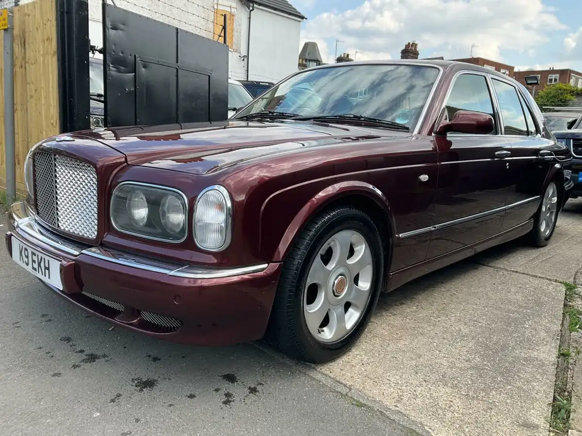 2001-bentley-arnage-68-red-label-big-3