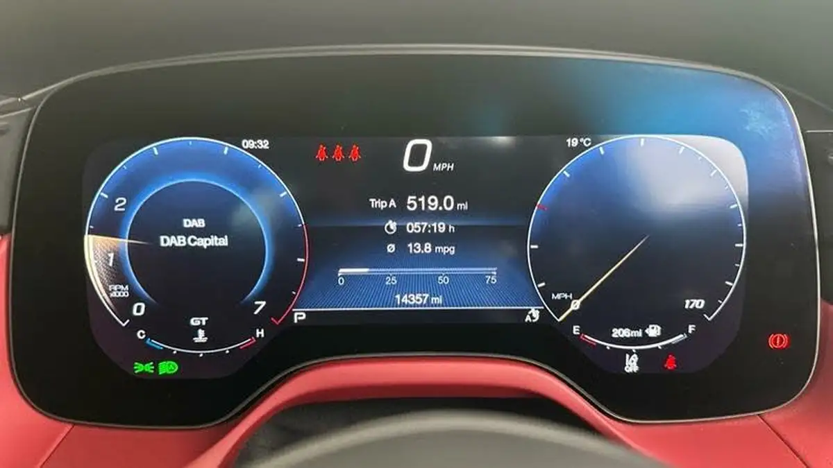 2023-maserati-grecale-20-modena-big-5
