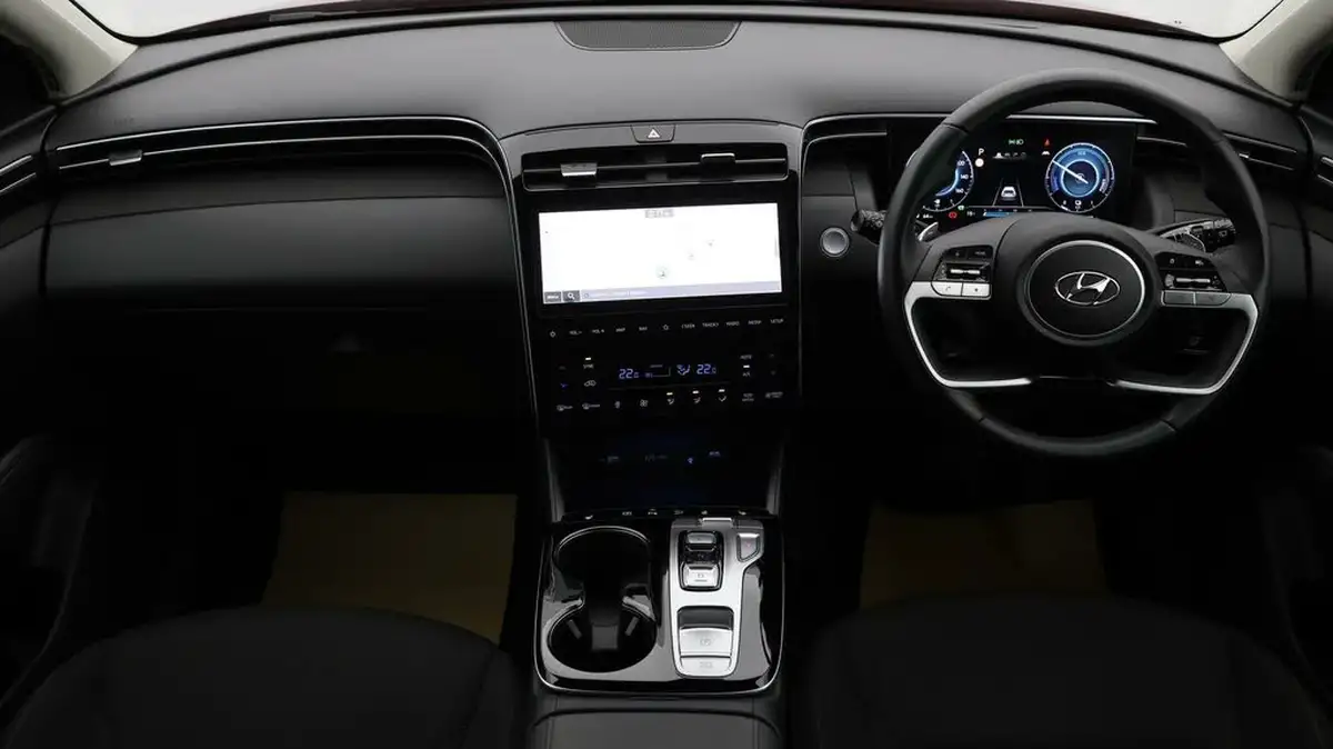 2022-hyundai-tucson-16-t-gdi-premium-230ps-hybrid-auto-big-12