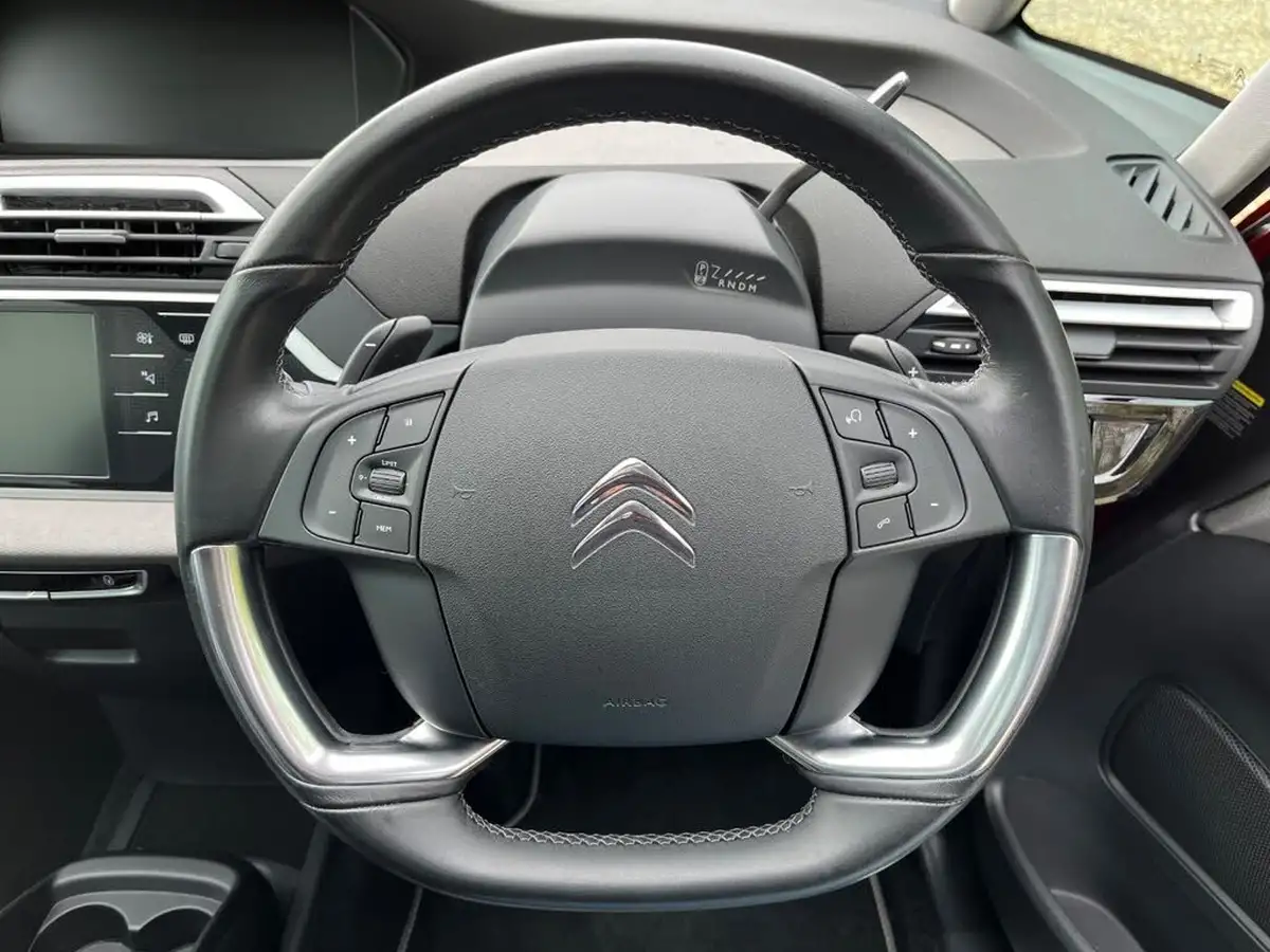 2018-citroen-c4-spacetourer-20bluehdi-flair-162ps-eat8-big-24