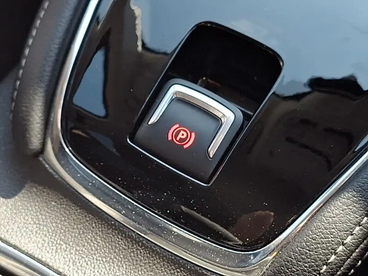 2020-vauxhall-grandland-x-12-sri-nav-auto-big-18