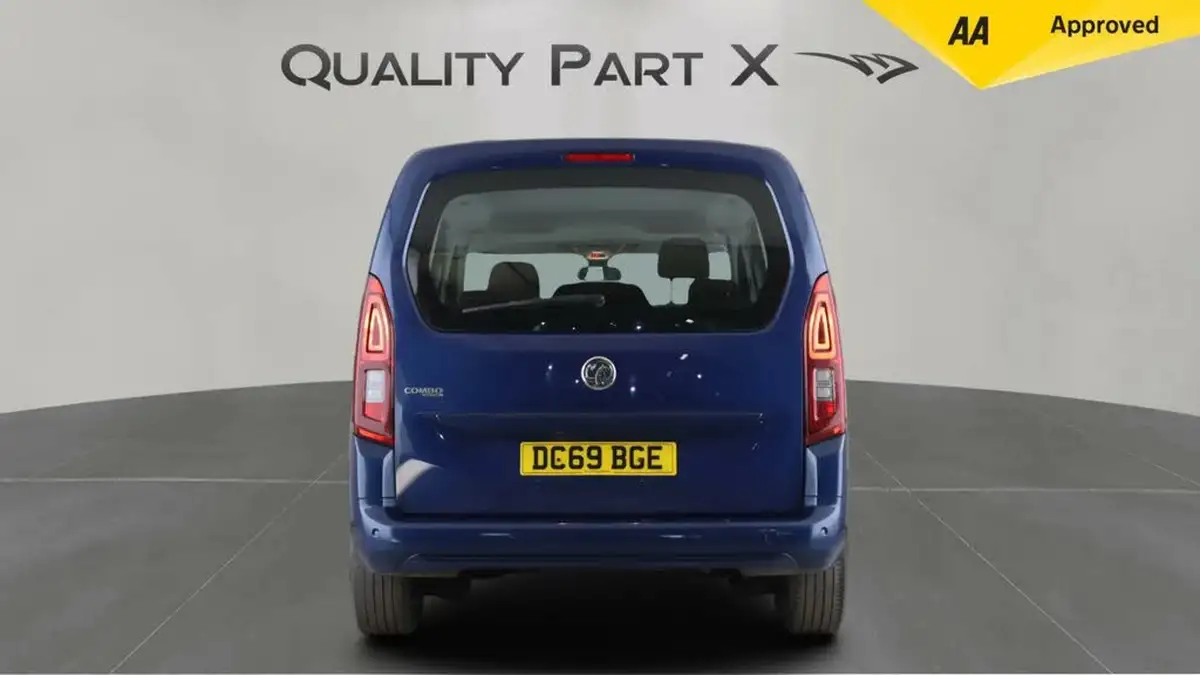 2020-vauxhall-combo-life-15-energy-130ps-big-4