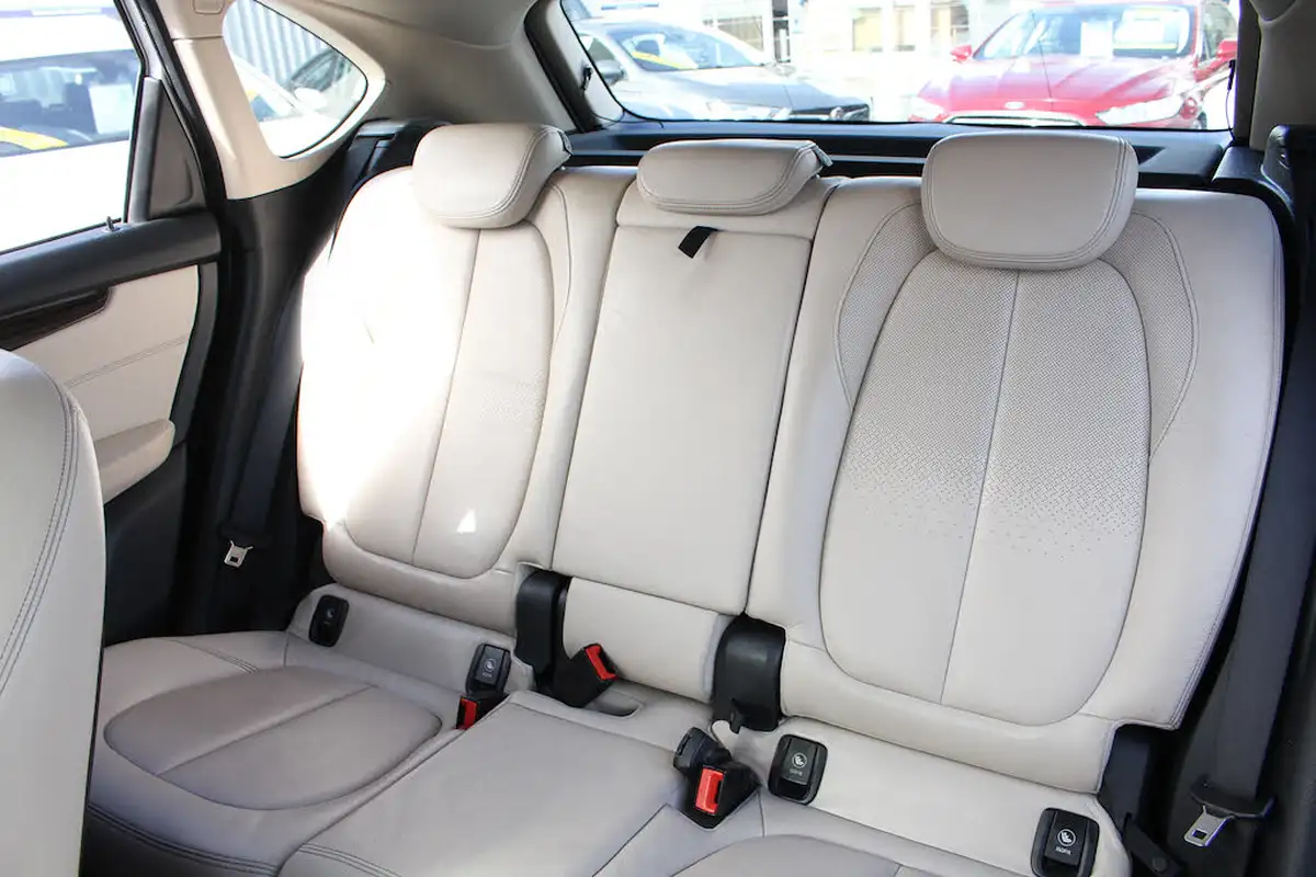 2015-bmw-2-series-15td-216d-luxury-active-big-21