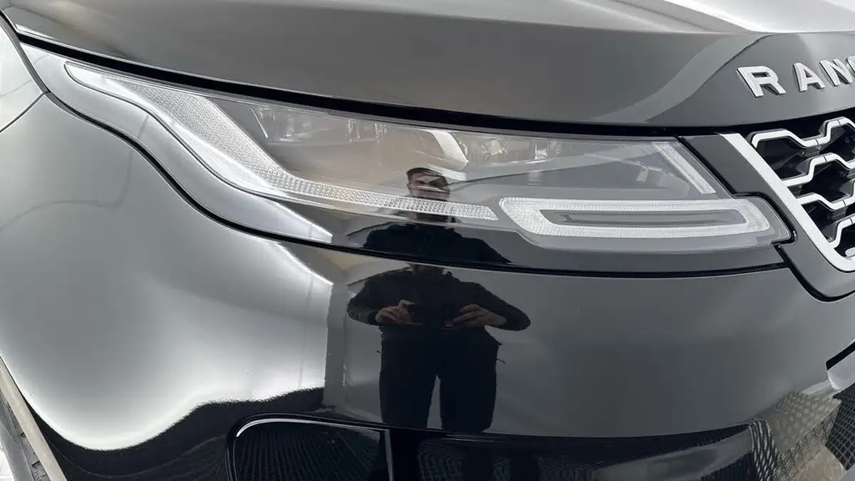 2021-land-rover-range-rover-evoque-15-p300e-r-dynamic-hse-big-24