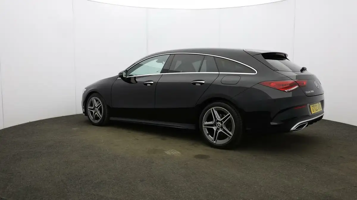 2022-mercedes-benz-cla-13-cla-200-amg-line-premium-shooting-brake-5d-big-4