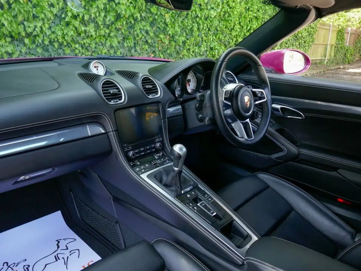 2023-porsche-boxster-718-20-boxster-style-edition-big-31