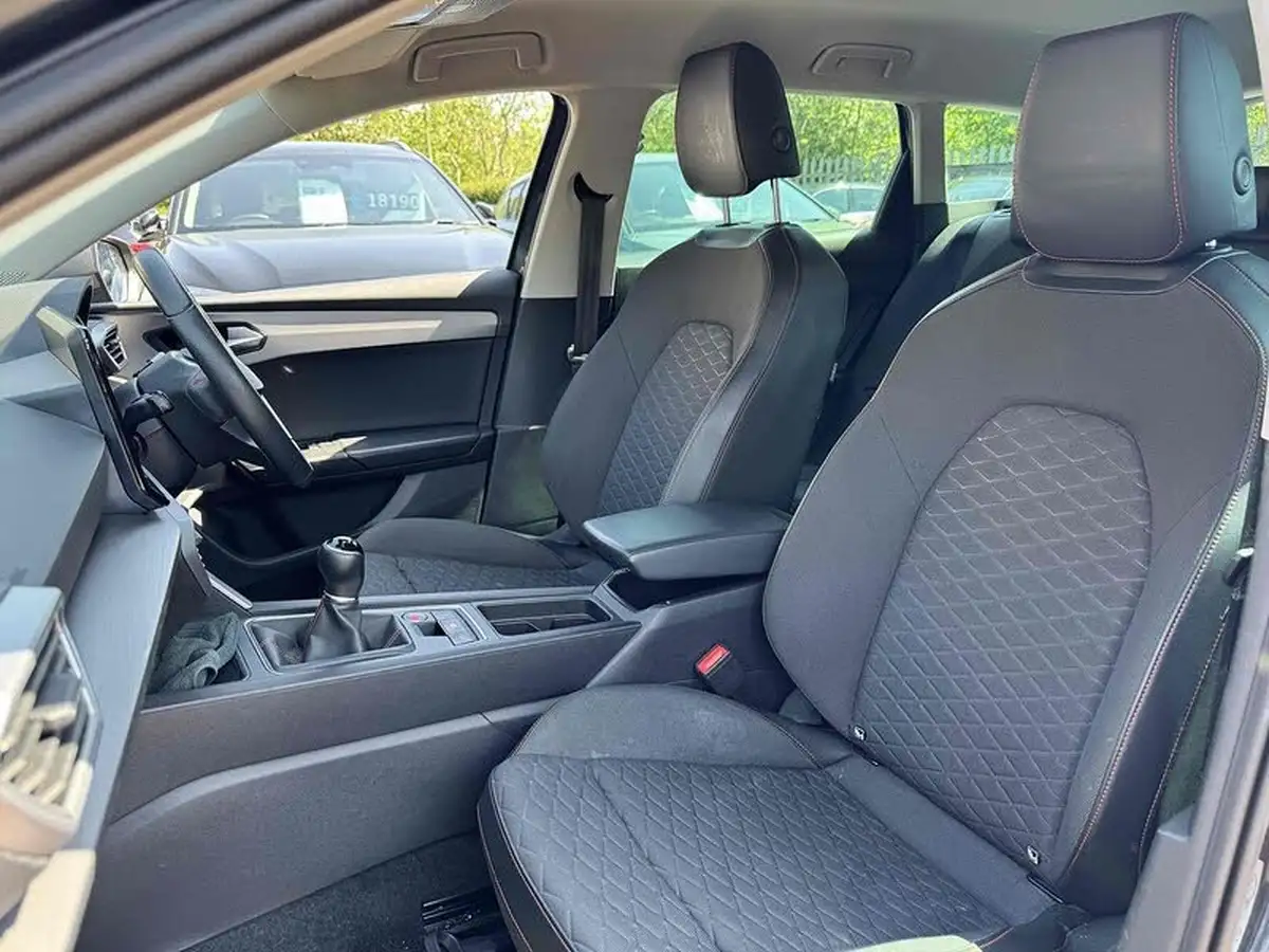 2022-seat-leon-15-tsi-evo-fr-150ps-estate-big-8