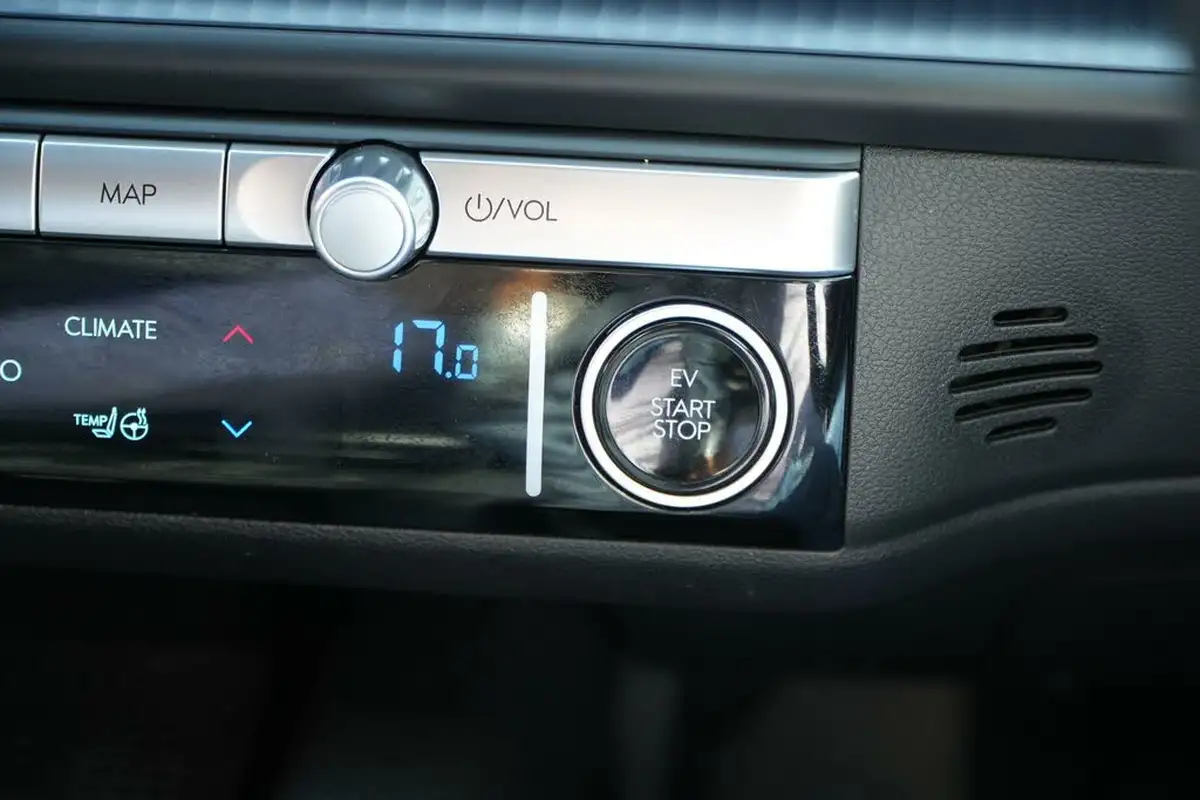 2024-hyundai-ioniq-6-e-ultimate-325ps-dual-motor-awd-big-35