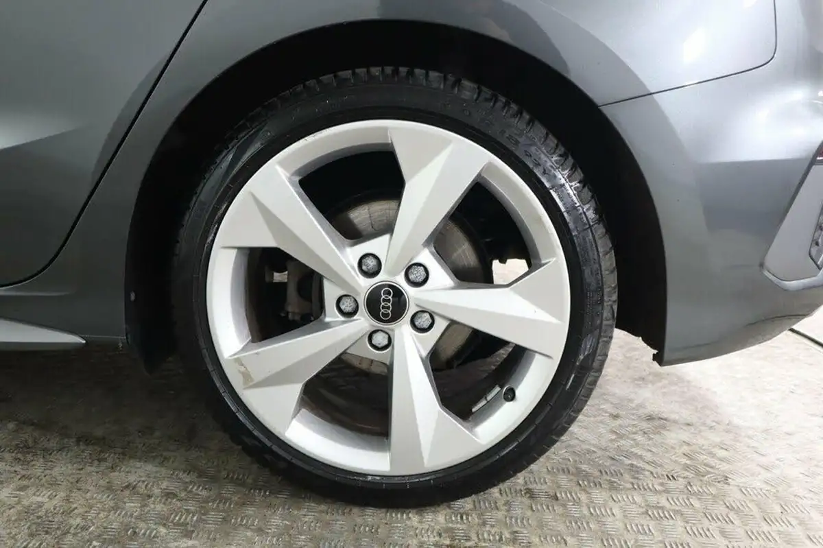 2023-audi-a3-15-35-tfsi-s-line-sportback-5d-big-30