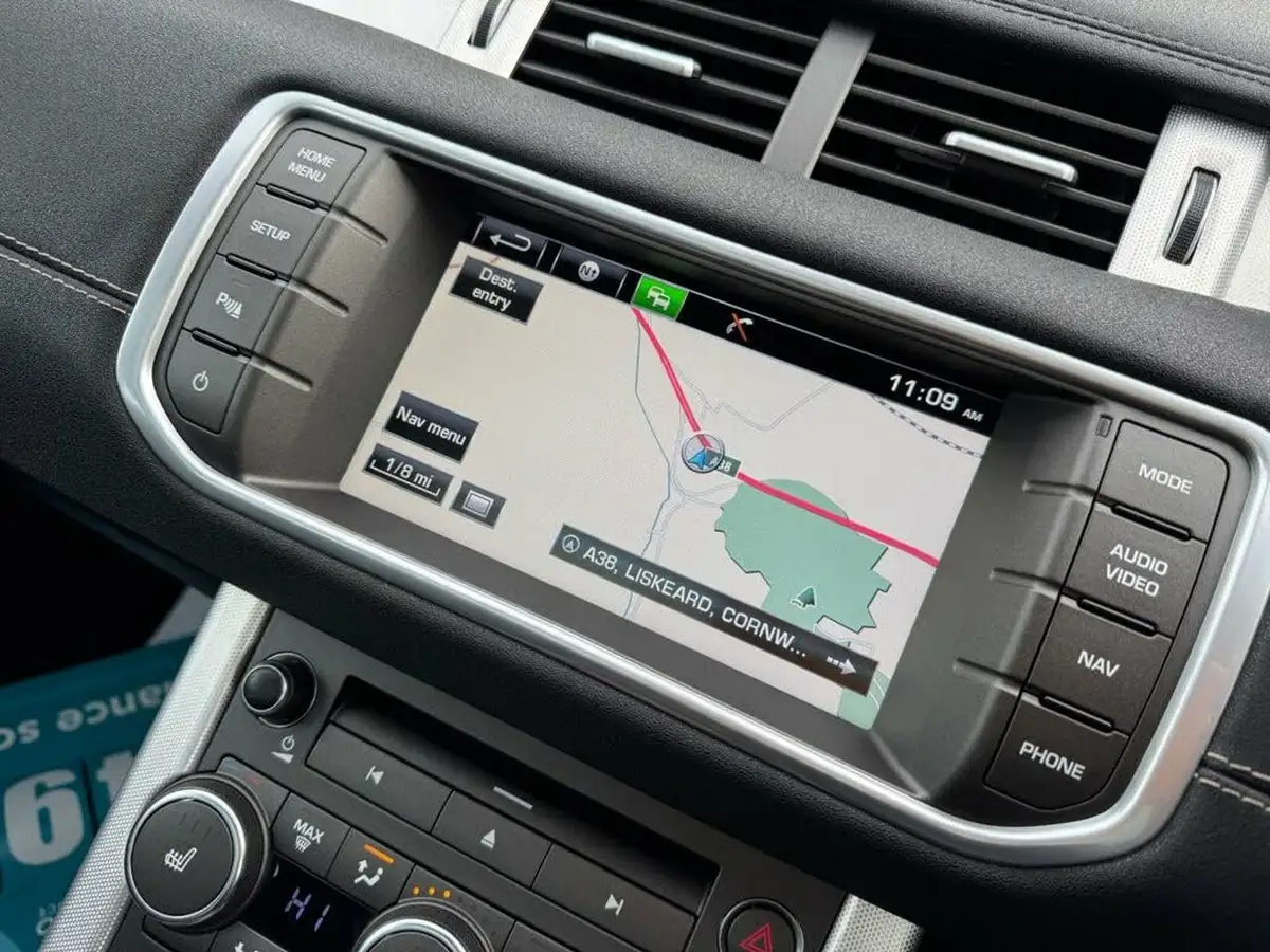 2015-land-rover-range-rover-evoque-22sd4-dynamic-hatchback-5d-auto-big-30