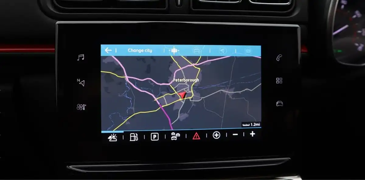 2020-citroen-c3-12-puretech-flair-plus-110ps-eat6-big-11