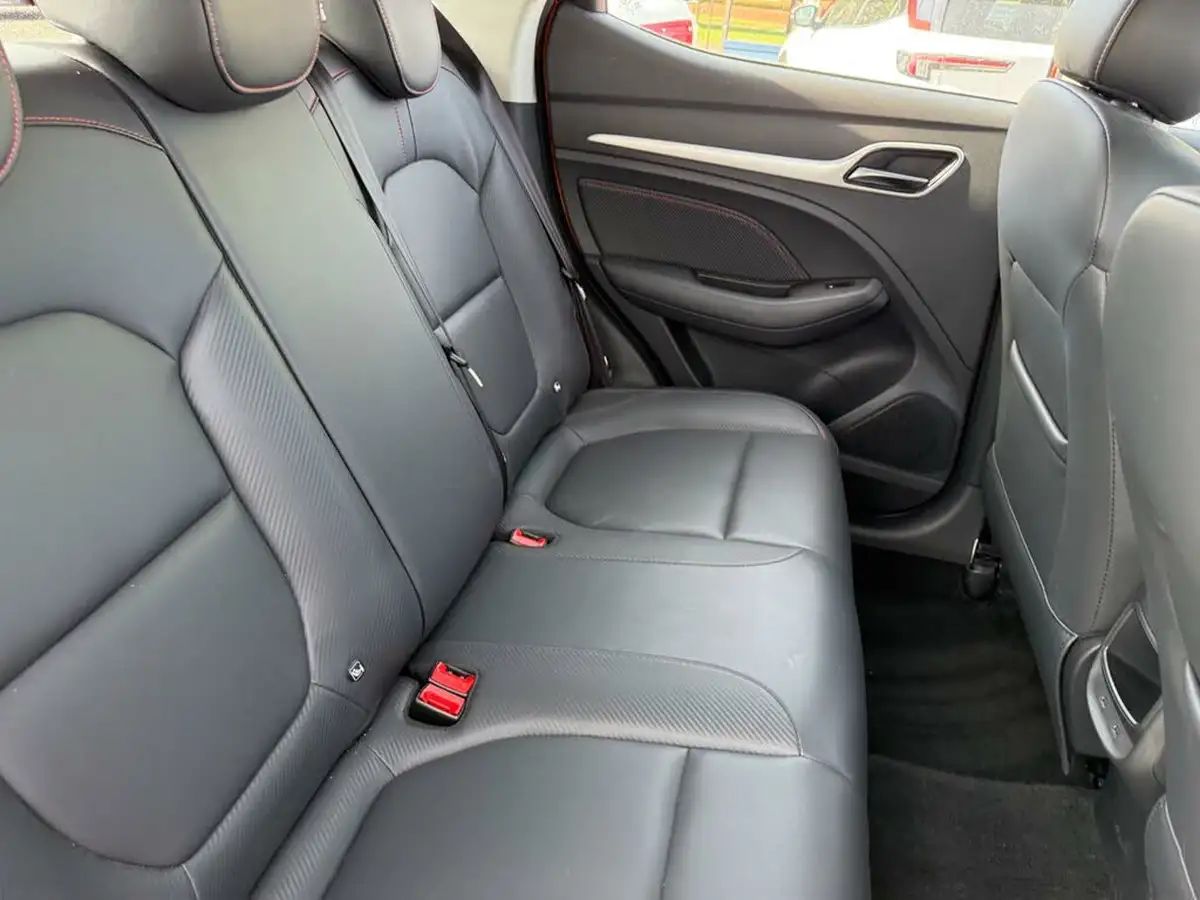 2022-mg-zs-suv-10t-gdi-exclusive-auto-big-33