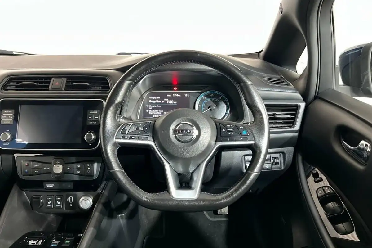 2020-nissan-leaf-e-e-tekna-spare-wheel-big-11