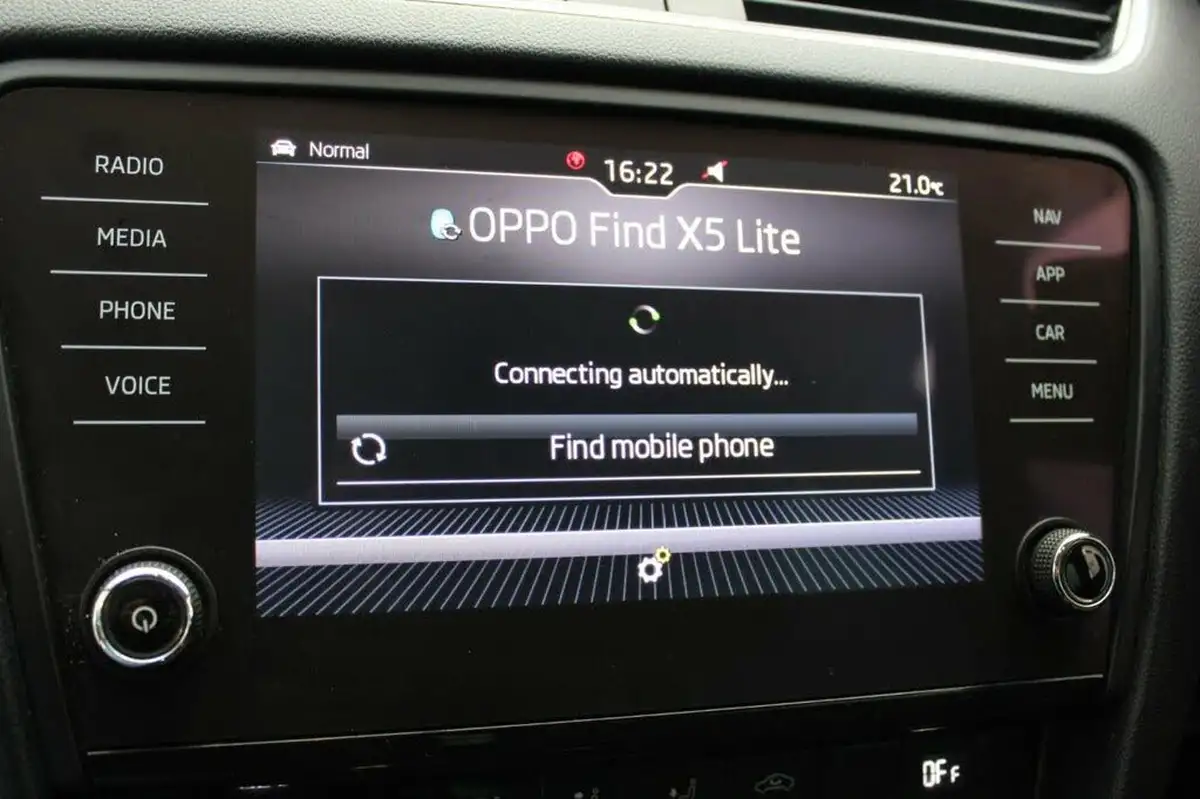 2019-skoda-octavia-20tdi-se-l-estate-big-25