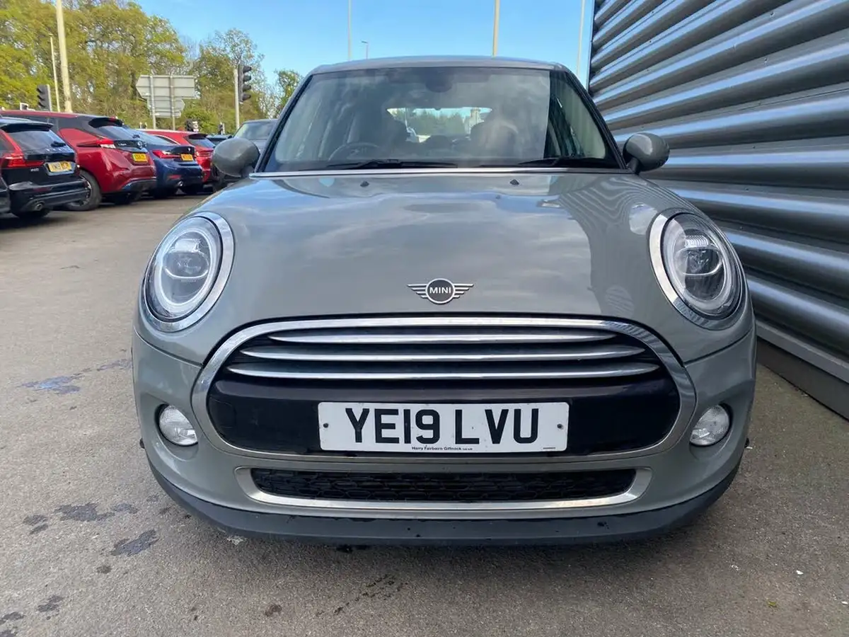 2019-mini-cooper-15-cooper-exclusive-134bhp-hatchback-5d-auto-big-10