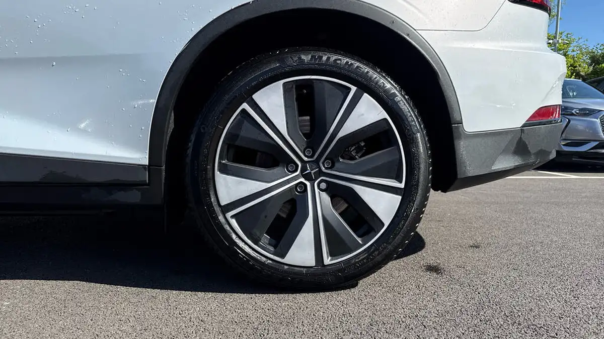 2022-polestar-polestar-2-e-ps2-170kw-standard-single-big-17
