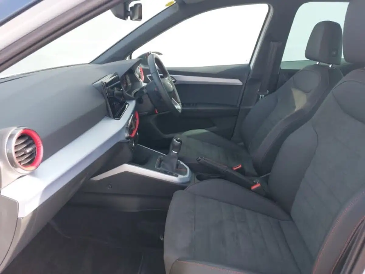2024-seat-arona-10-tsi-fr-sport-115ps-big-4