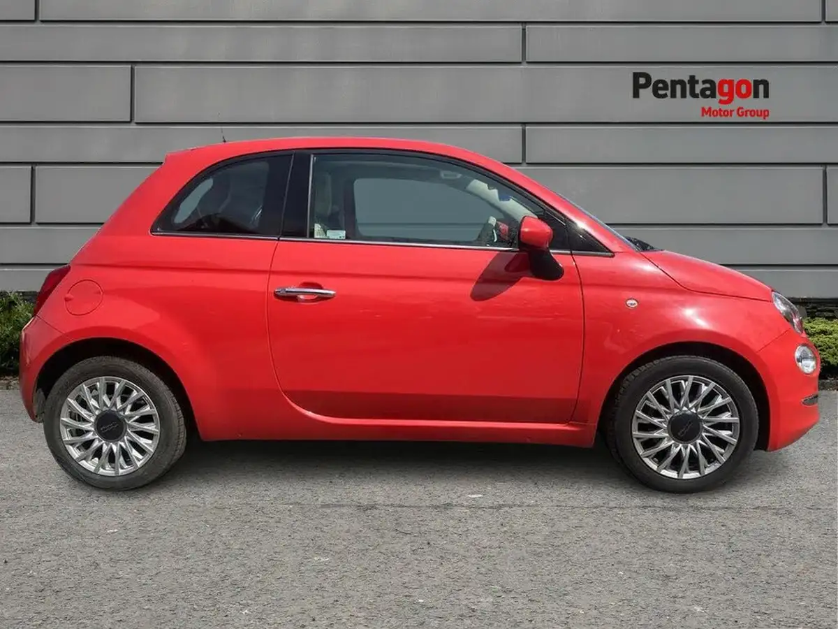 2019-fiat-500-12-lounge-ss-big-10