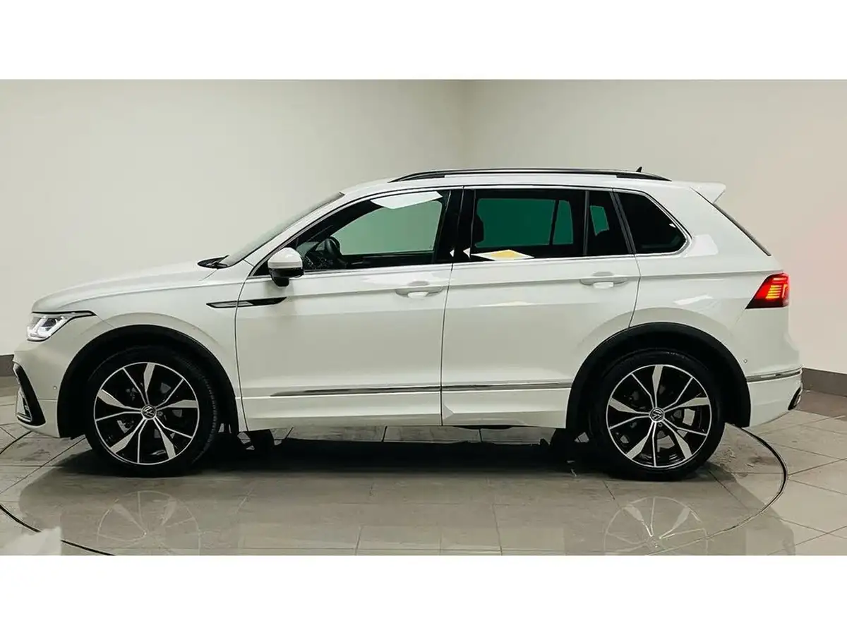 2021-volkswagen-tiguan-big-2