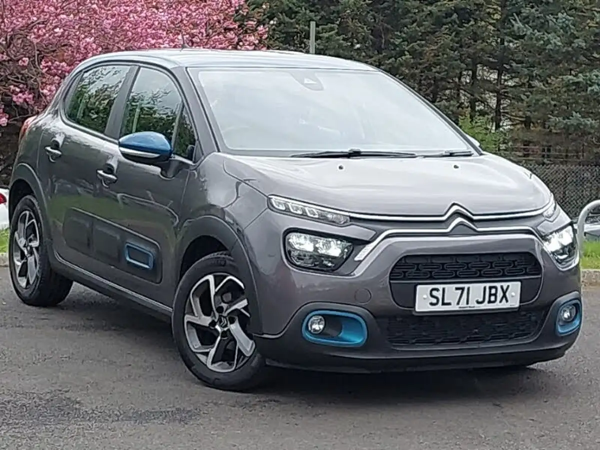 2021-citroen-c3-12-puretech-shine-83ps-big-0