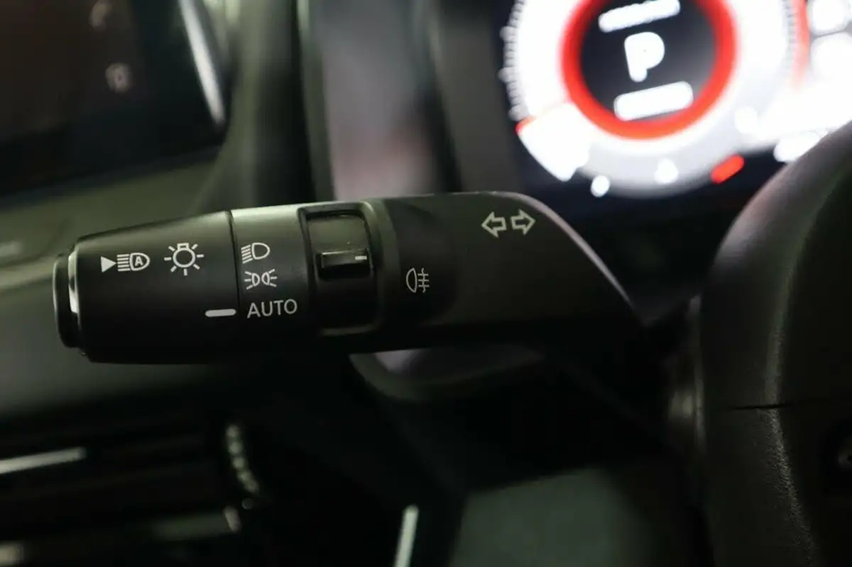 2023-nissan-qashqai-13-dig-t-n-connecta-160ps-auto-big-15