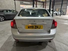 2011-volvo-s40-20td-d3-se-lux-148bhp-small-3