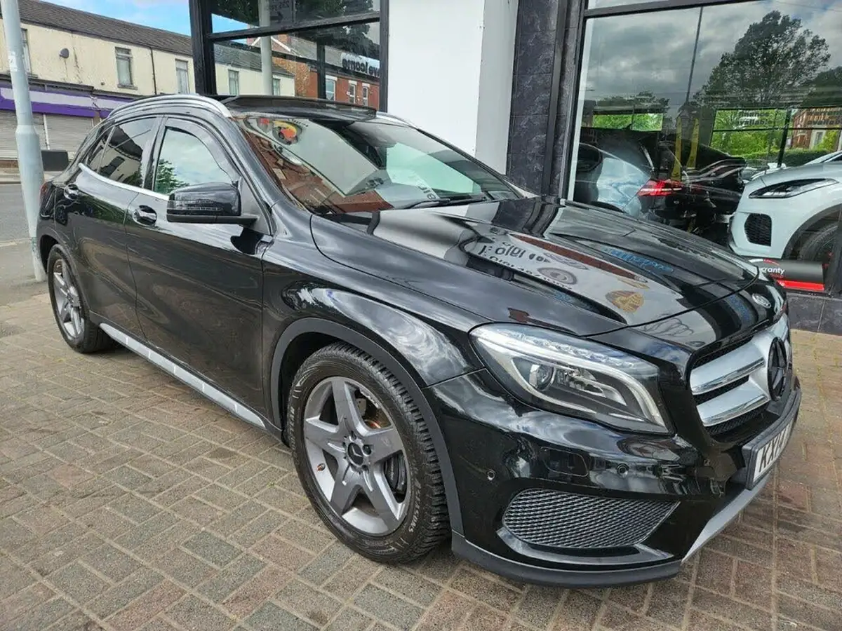 2014-mercedes-benz-gla-class-21cdi-amg-line-premium-plus-package-170bhp-220-4matic-7g-dct-big-16