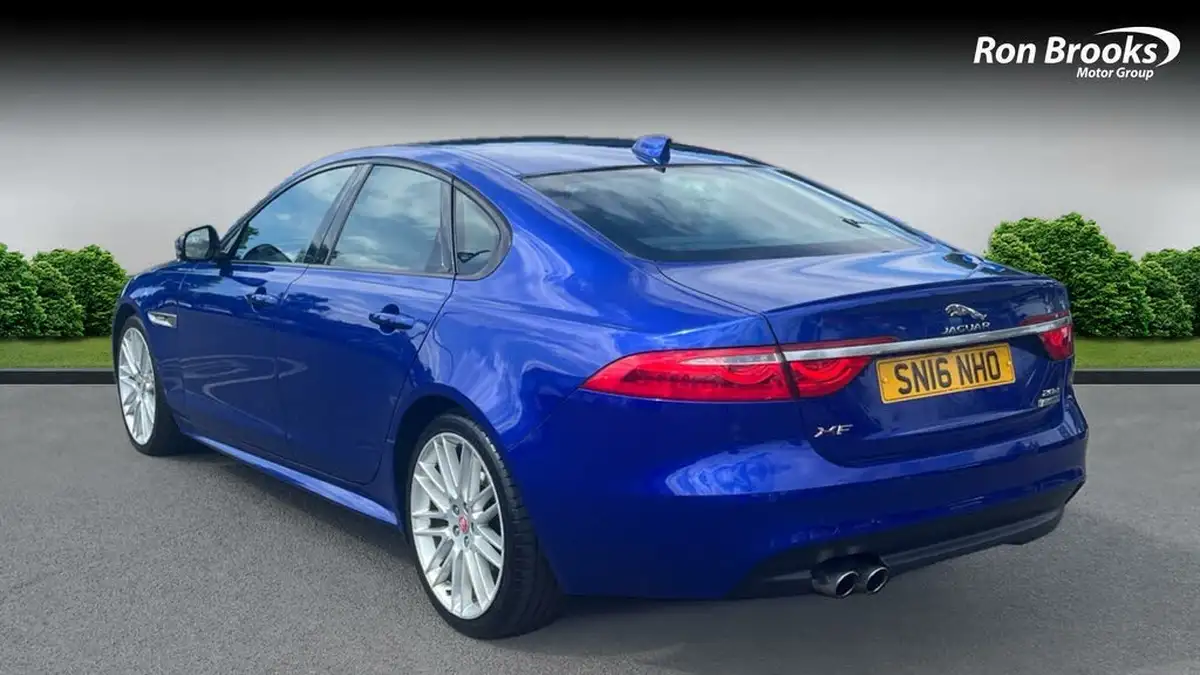 2016-jaguar-xf-20td-r-sport-180ps-auto-big-3