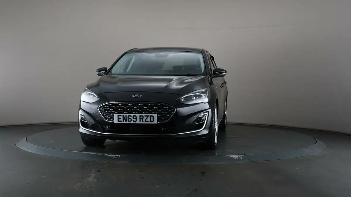 2020-ford-focus-15-vignale-hatchback-big-35