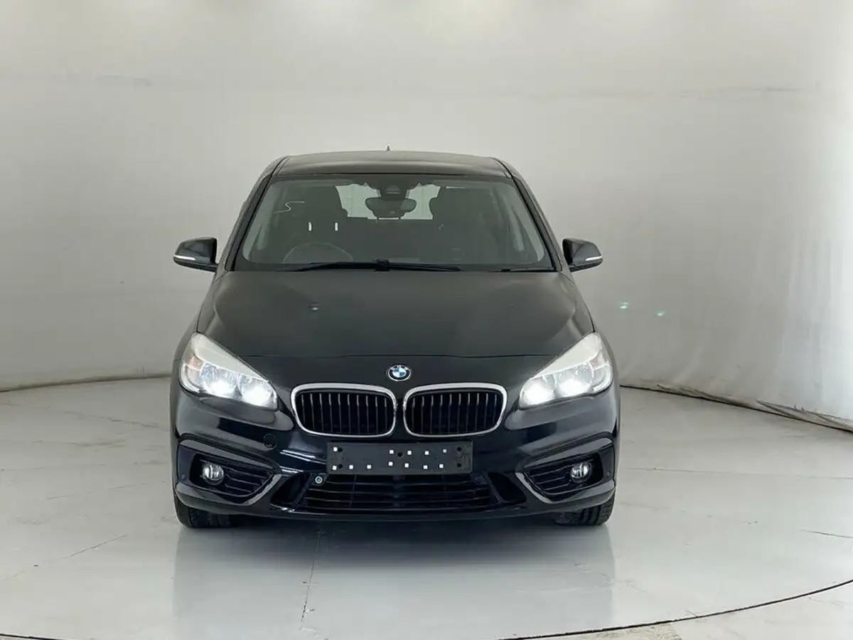 2017-bmw-2-series-20td-218d-sport-active-tourer-5d-big-1