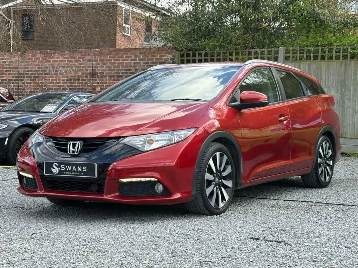 2014-honda-civic-18-sr-tourer-big-8