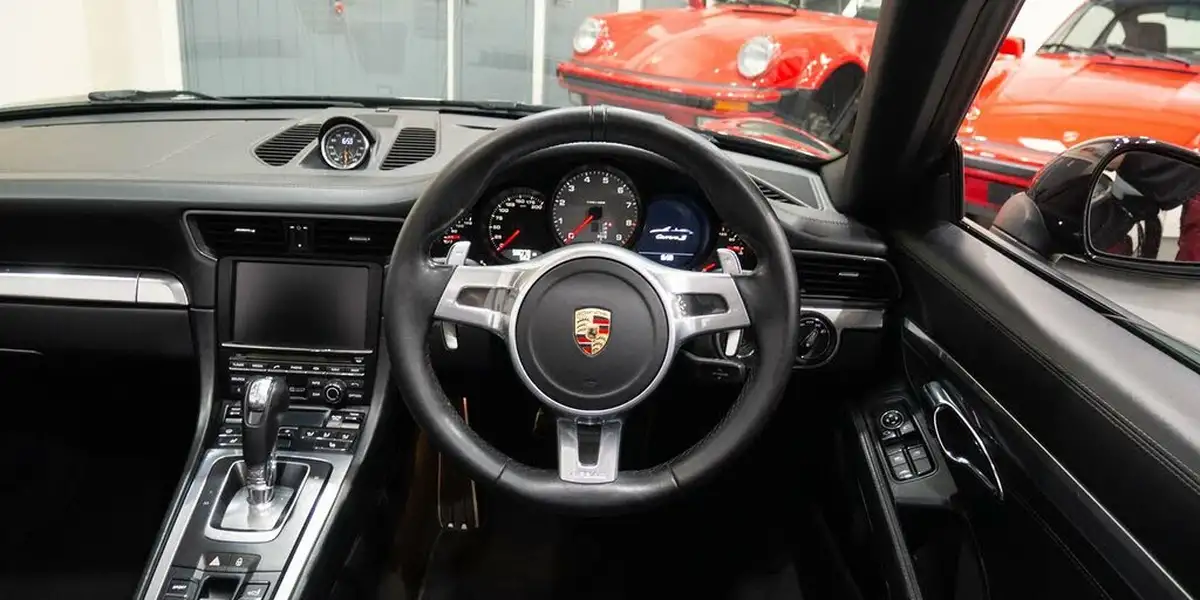 2013-porsche-911-38-carrera-s-cabriolet-pdk-big-21