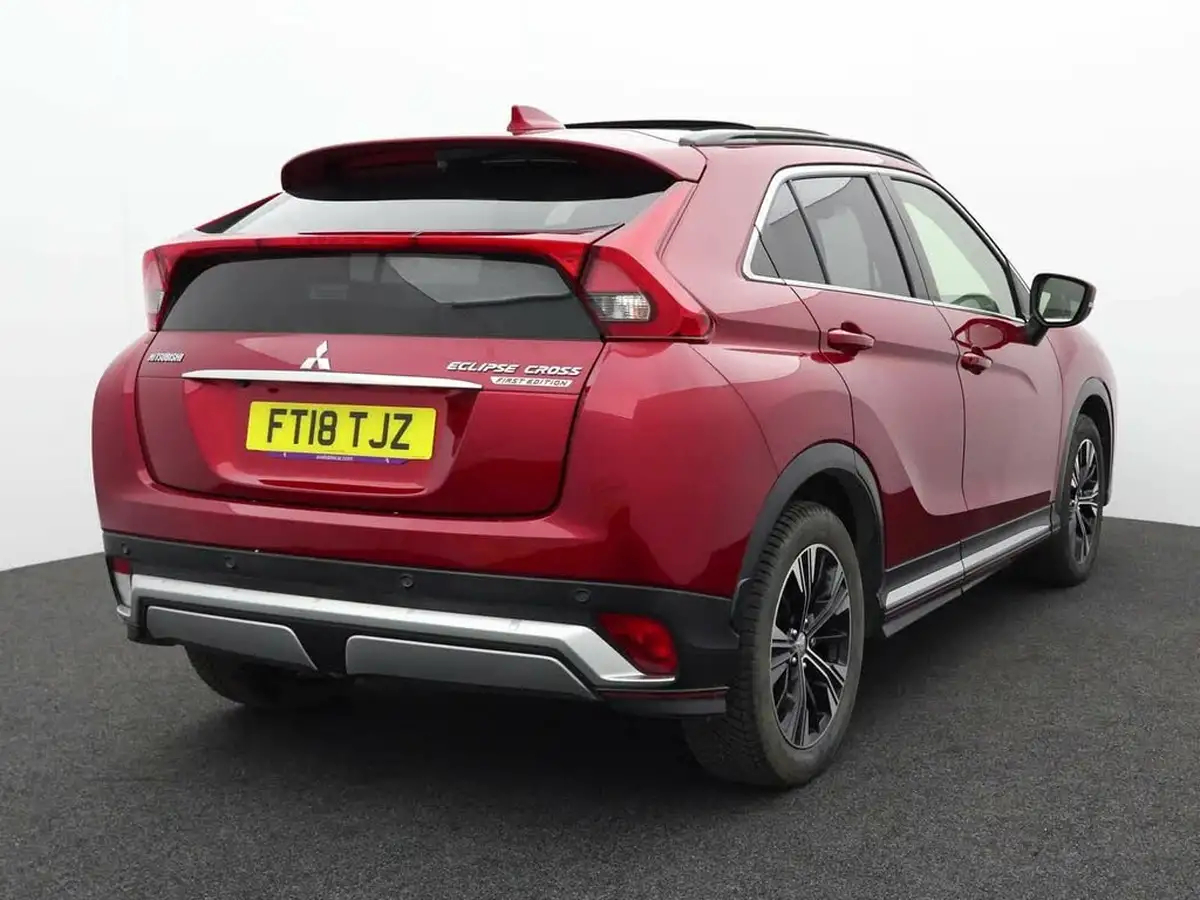2018-mitsubishi-eclipse-cross-15-first-edition-big-4