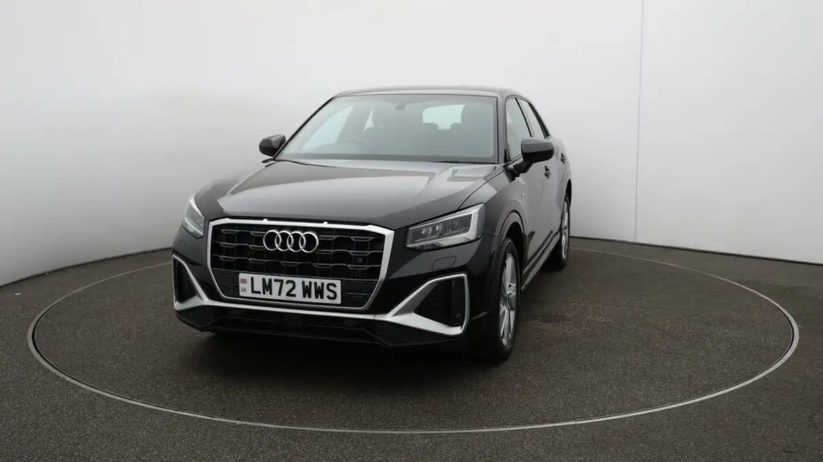 2022-audi-q2-15-35-tfsi-s-line-tronic-big-31