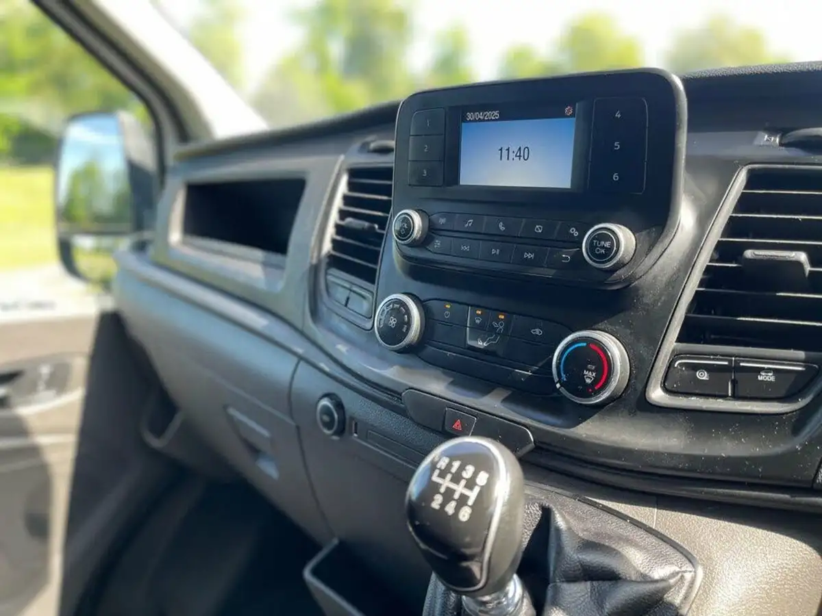 2019-ford-transit-20tdci-350-l3h2-leader-130pseu6dt-panel-van-big-22
