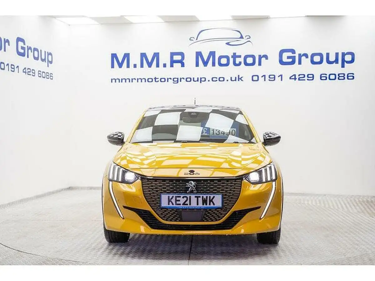 2021-peugeot-208-e-gt-50kwh-big-3