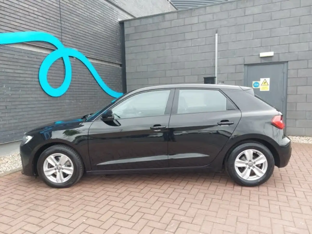 2019-audi-a1-10-30-tfsi-se-s-tronic-big-3