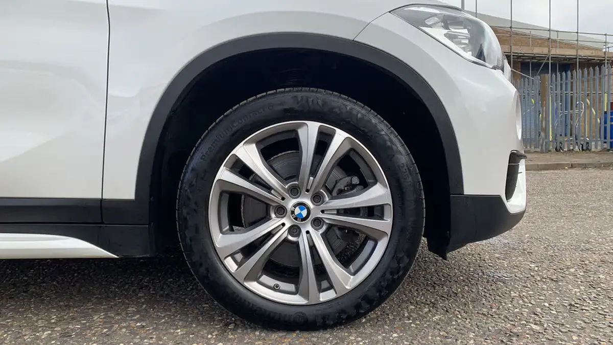 2018-bmw-x1-20td-xdrive20d-sport-big-16