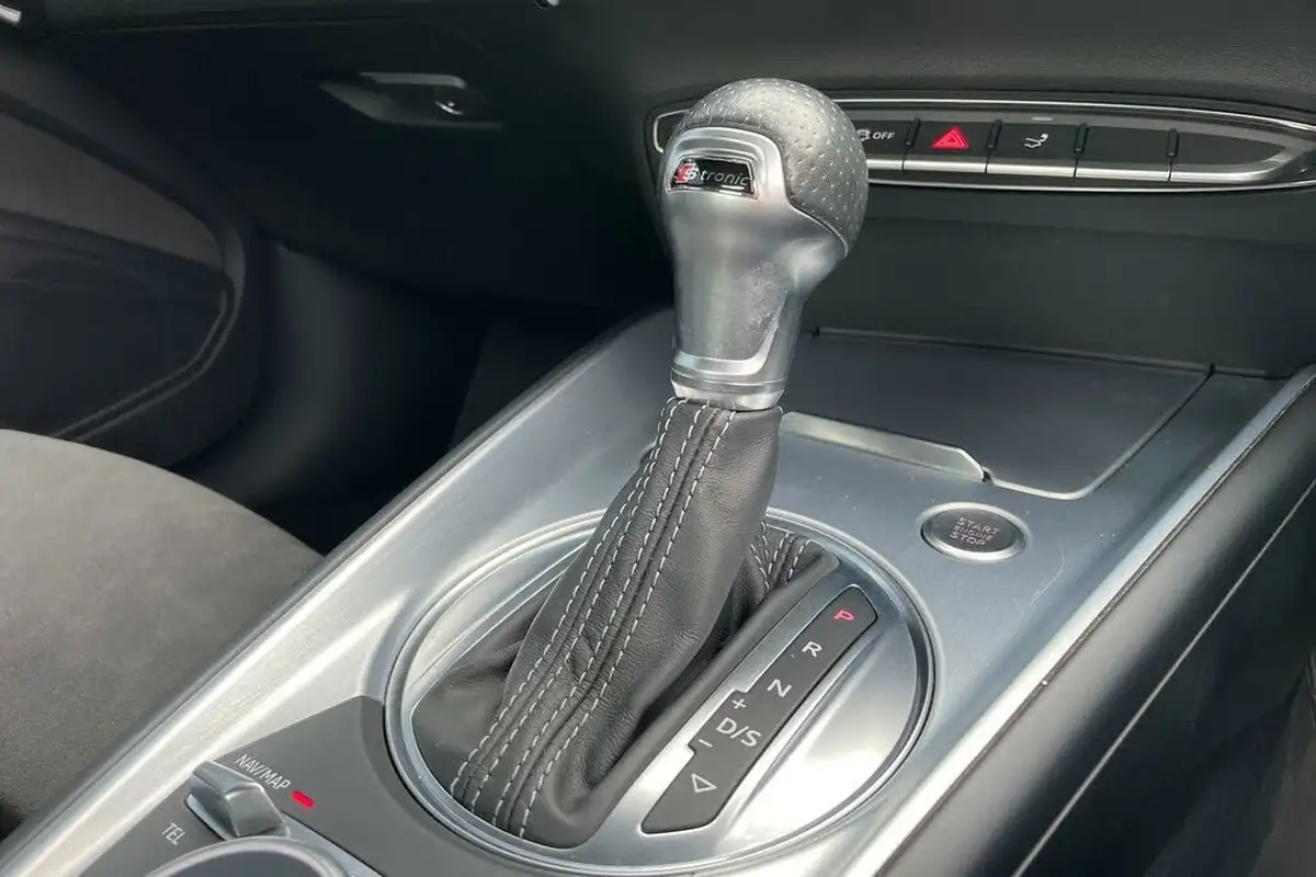 2020-audi-tt-coupe-20-40-tfsi-s-line-big-61