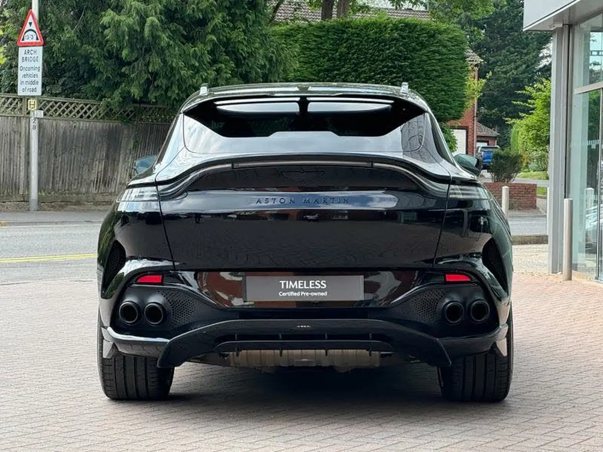 2024-aston-martin-dbx-40-v8-big-6