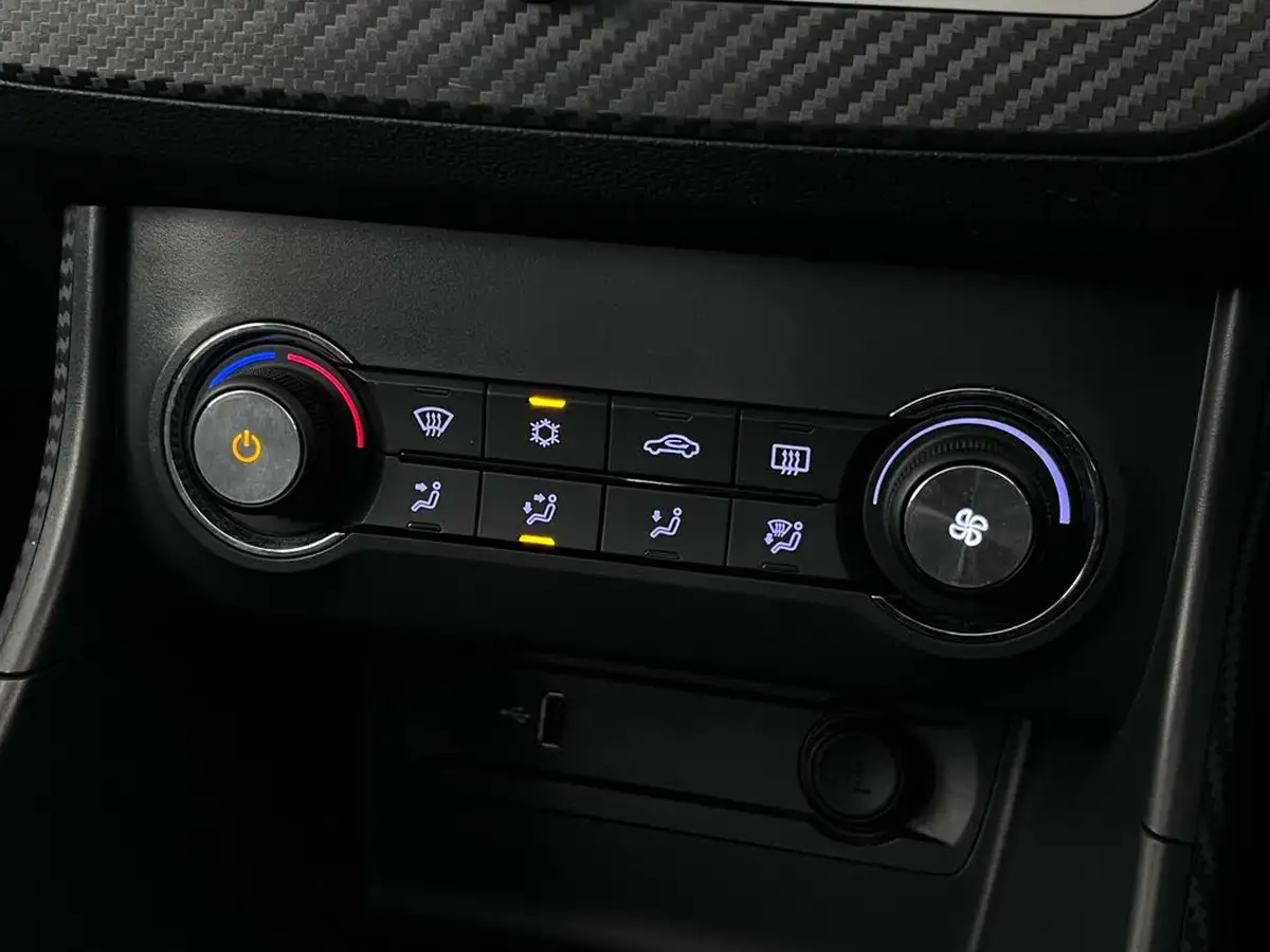 2020-mg-zs-suv-10t-gdi-exclusive-111ps-big-29