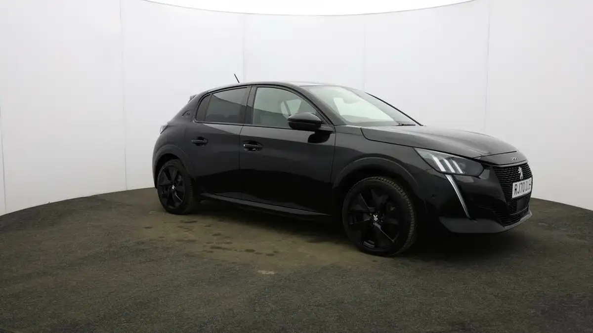 2021-peugeot-208-e-gt-50kwh-big-38