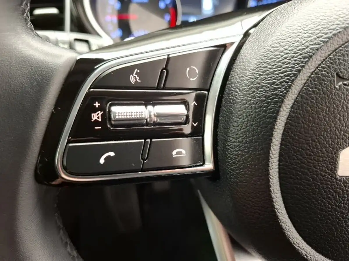 2022-kia-xceed-10-t-gdi-connect-big-16