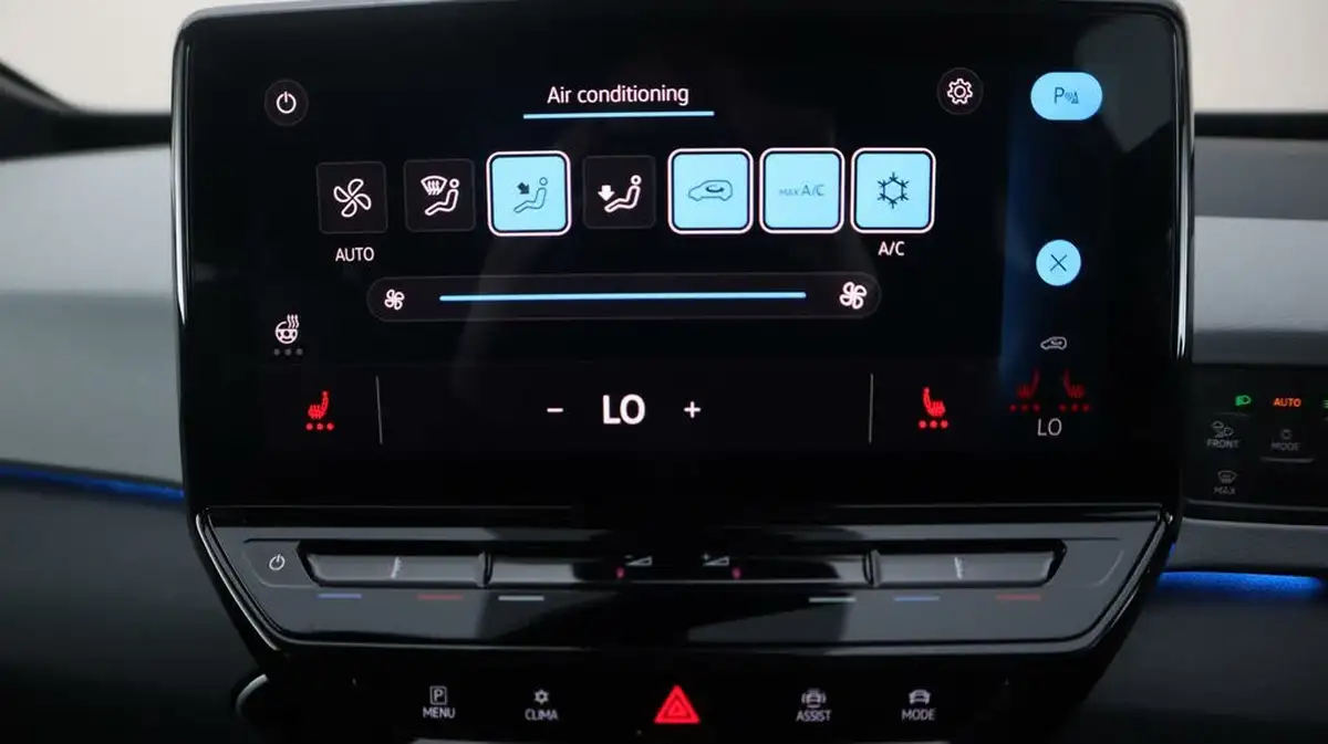 2020-volkswagen-id3-e-business-big-24