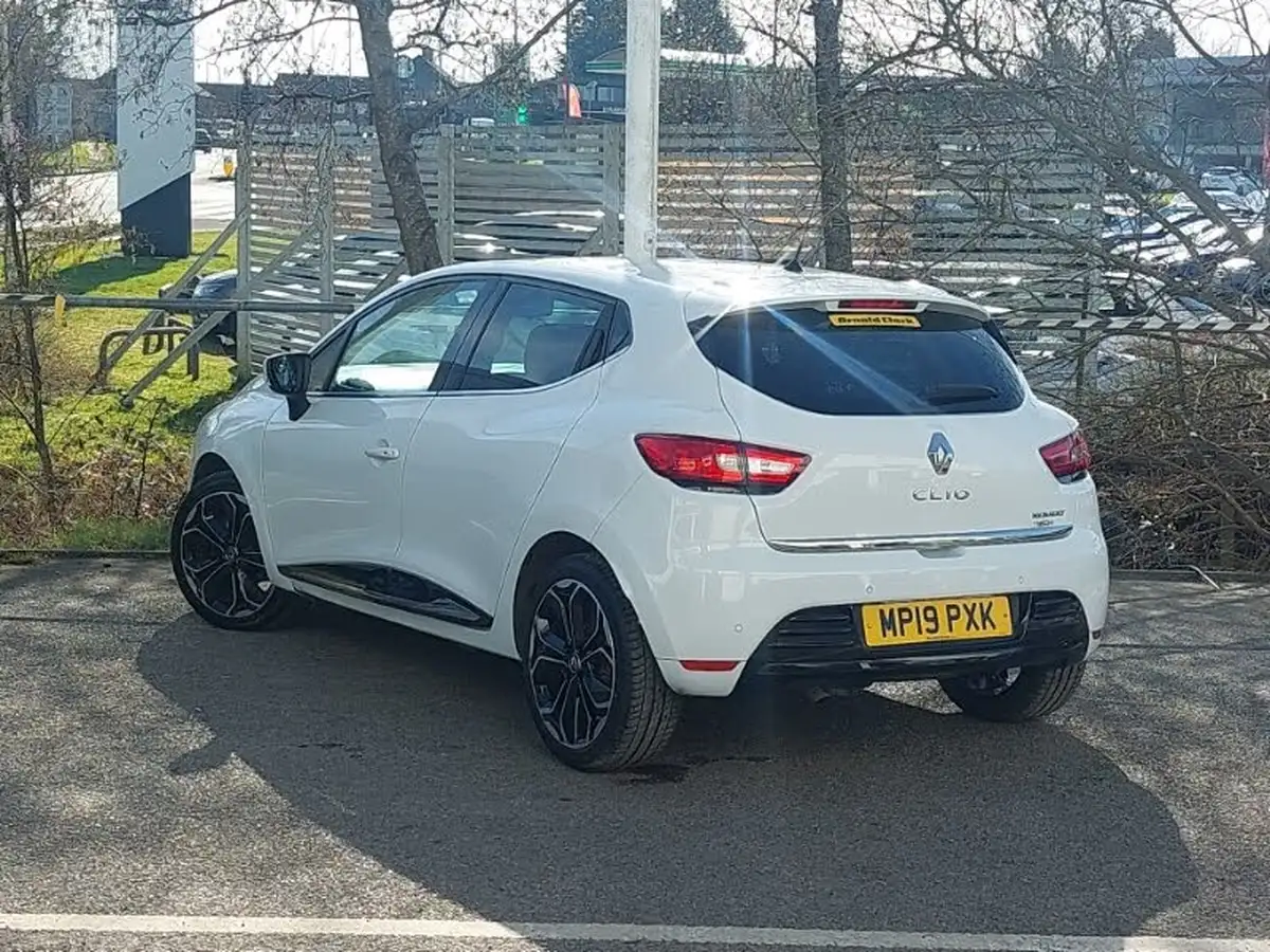 2019-renault-clio-15dci-iconic-90ps-ss-big-1