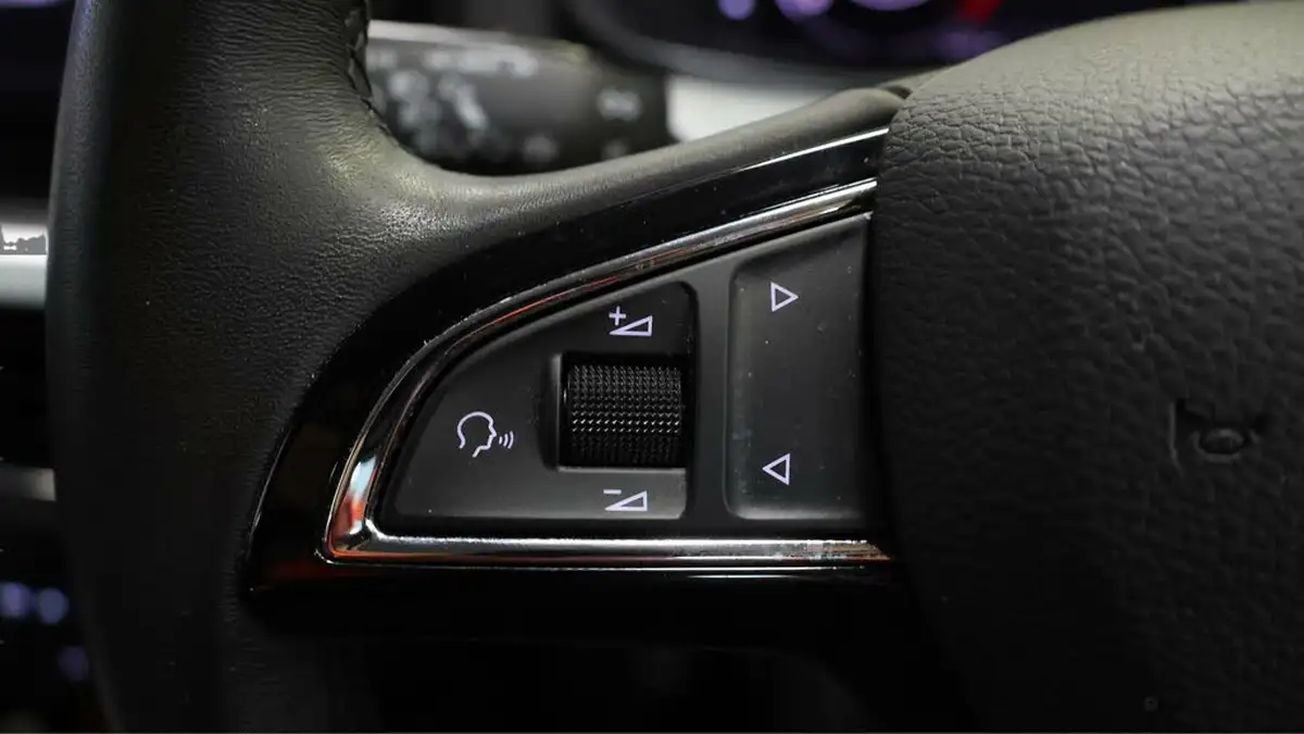 2020-skoda-kamiq-15-tsi-se-l-hatchback-big-20