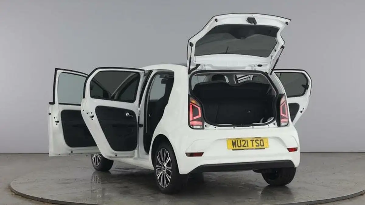 2021-volkswagen-up-10-up-black-edition-60ps-ss-big-10