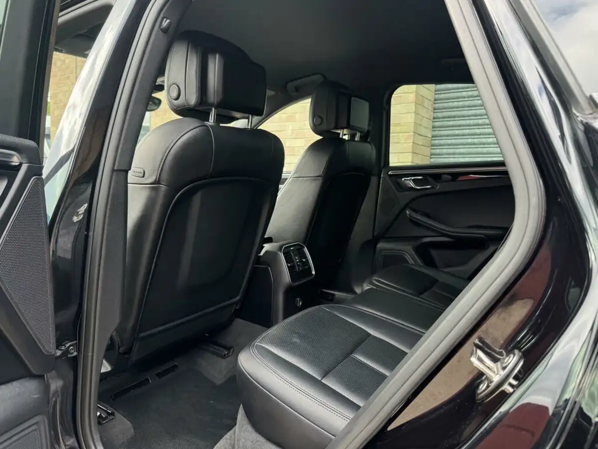 2016-porsche-macan-30td-s-big-17