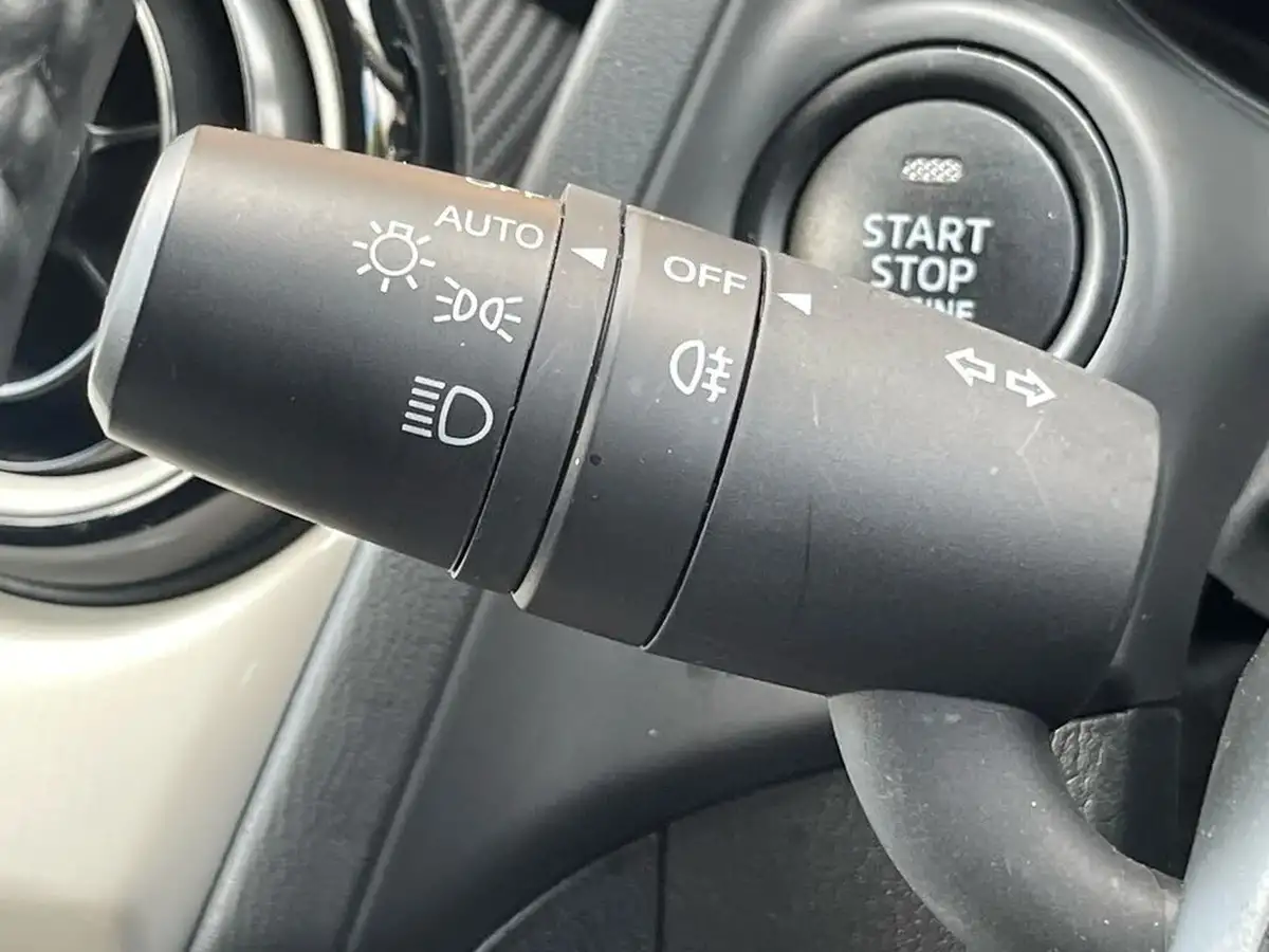 2024-mazda-mazda2-15-skyactiv-g-exclusive-line-big-15