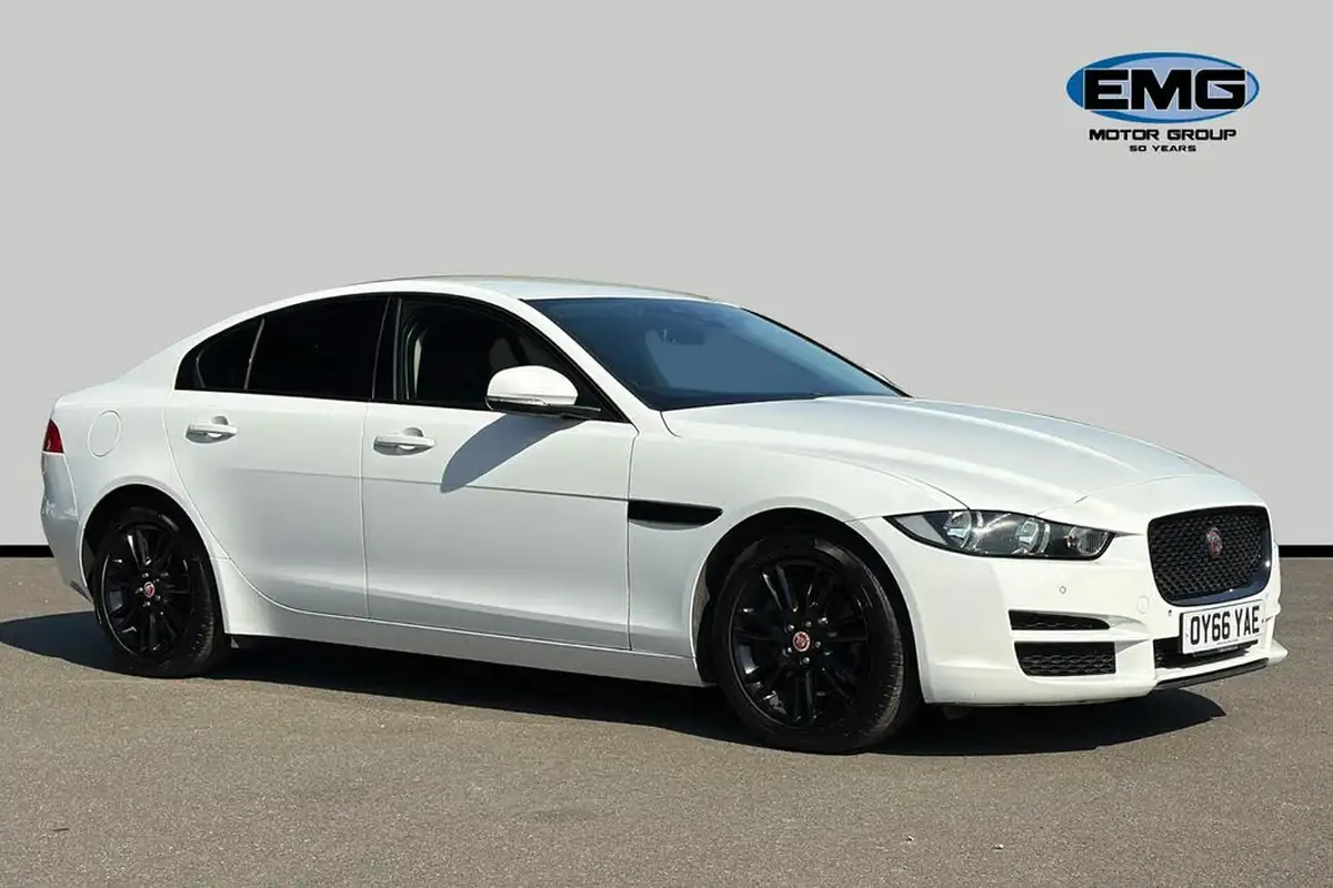 2016-jaguar-xe-20d-prestige-180ps-auto-big-0